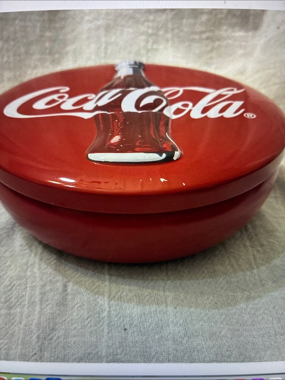 Vintage Coca-Cola Red and White Round Bottle Logo Tin 1995 Coke Metal - Picture 2 of 8